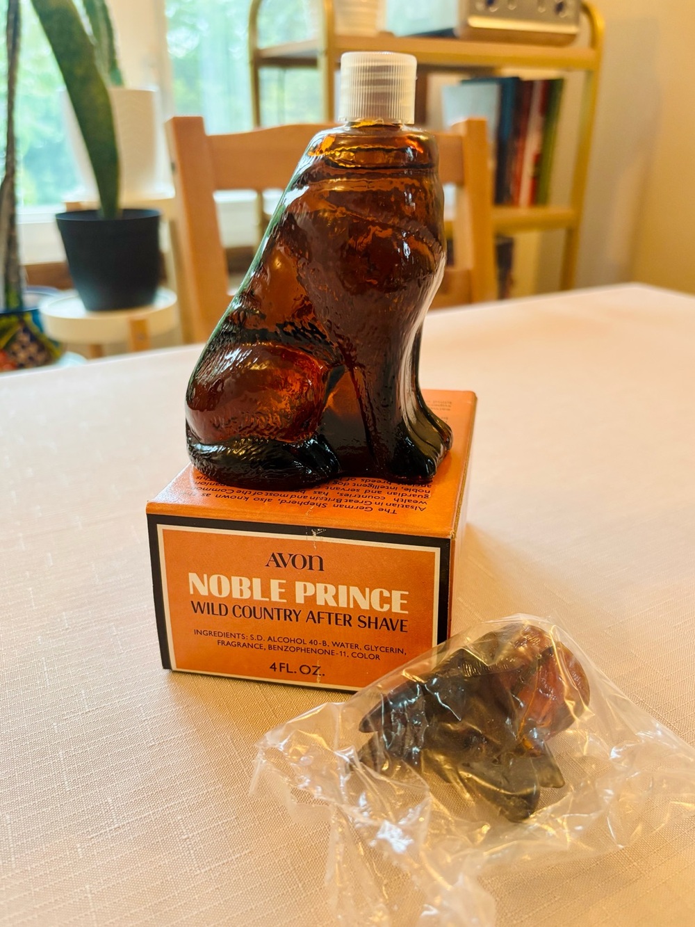 Vintage Collectible Avon Noble Prince German Shepherd After Shave w/ Box